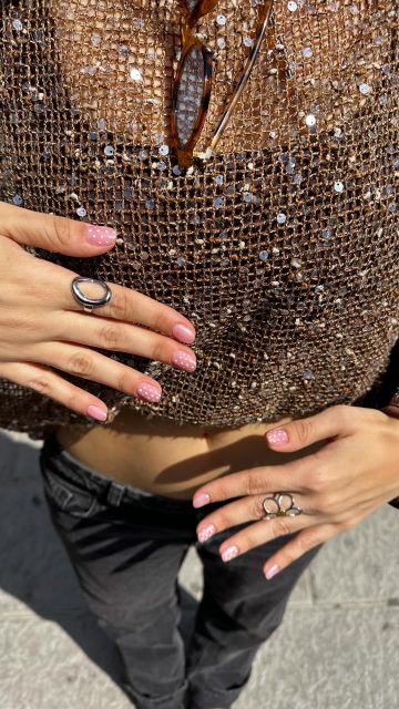 New nails, instant dopamine 
(can’t take my eyes off this set)

Meet us at Glorieta Deportista Sergio Cardell 4 💅🏼