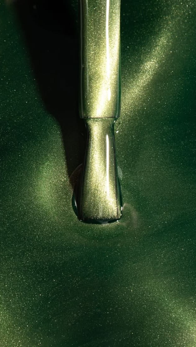 Si eres del team “no más pedicura hasta el próximo verano”…

En Felinas vamos a cambiar tu forma de pensar y cuidar tus pies durante todo el año ✨🦶🏻

Muy pronto nuevo tratamiento 🫧😶