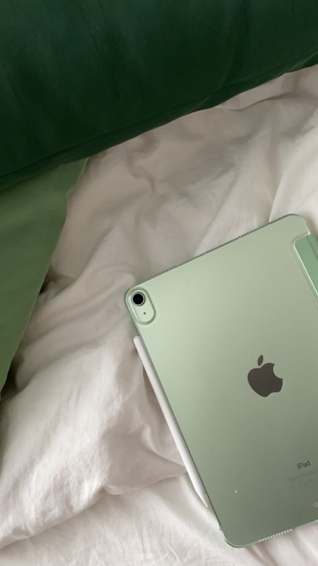 En Felinas nos gusta que cada detalle cuente —también el momento de elegir tu manicura 💅

Por eso creamos un lookbok interactivo, donde puedes inspirarte, descubrir nuevos diseños y explorar todos nuestros tonos, efectos y bases BIAB.

Una forma más cómoda, visual y personalizada de vivir tu experiencia de belleza, desde el primer momento.

#Felinas #EntreFelinas #DejaHuella #playadesanjuan #manicura #pedicura #uñas #manicuraalicante #nailart #nails #alicante #biab